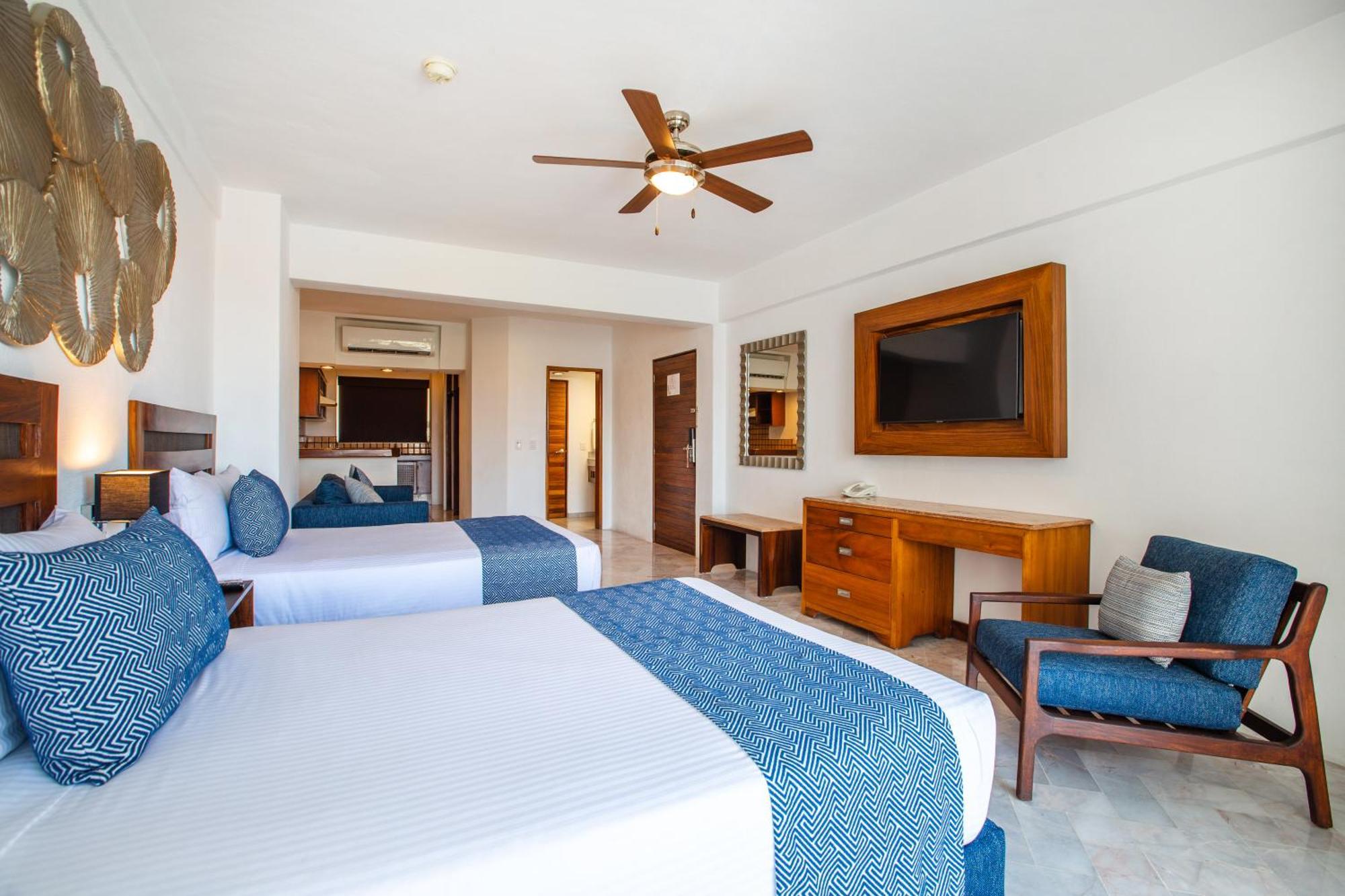 Vamar Vallarta All Inclusive Marina & Beach Resort Пуэрто-Вальярта Экстерьер фото